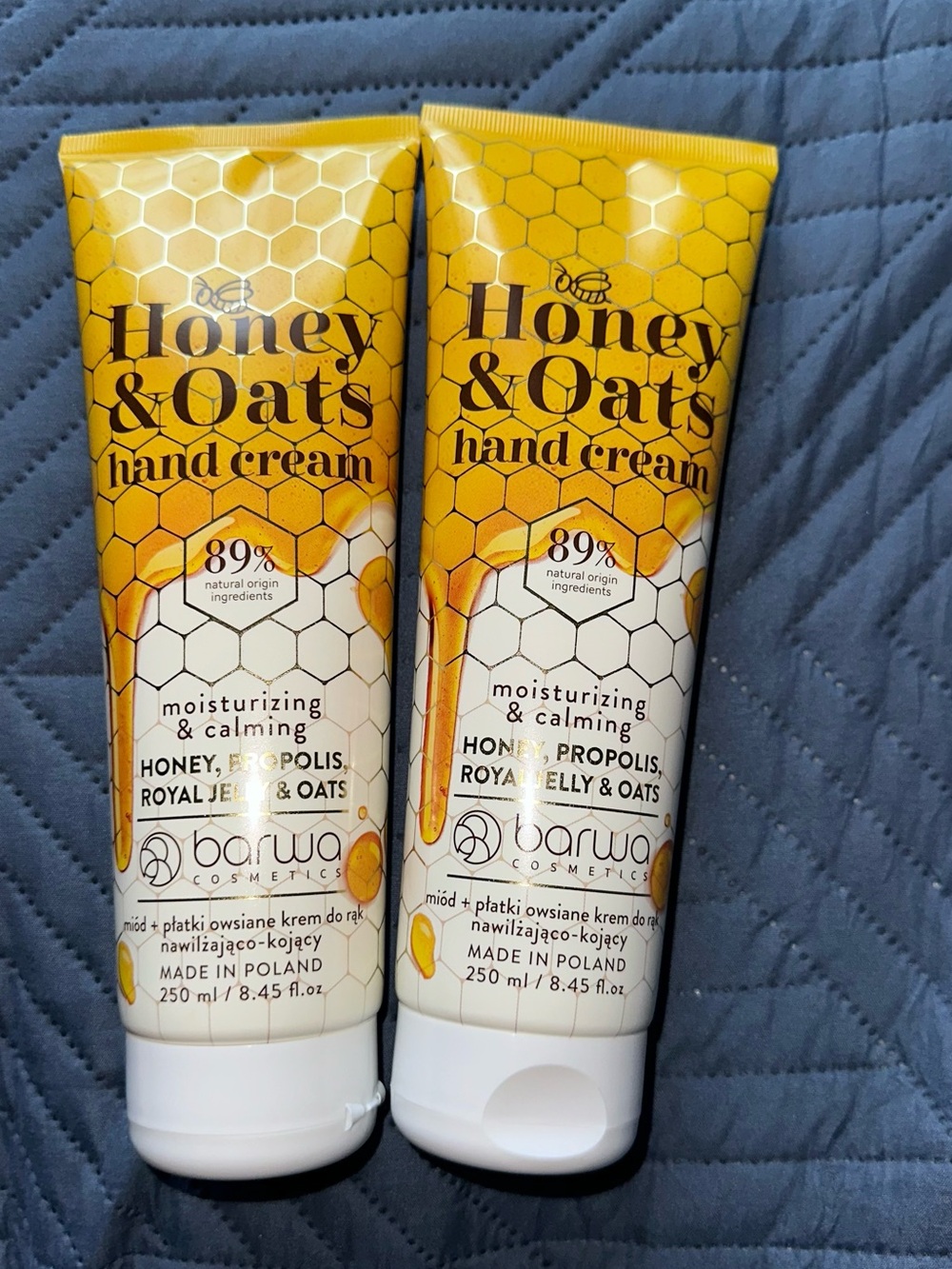 Honey & Oats Hand Cream - Moisturizing Calming Hand Cream (Yellow)